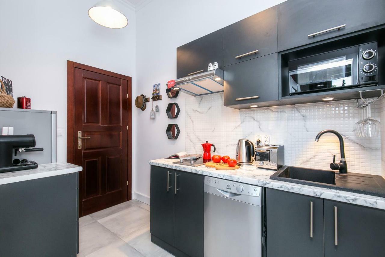 Berg Apartament Red Obok Starego Miasta Gdańsk Exterior foto